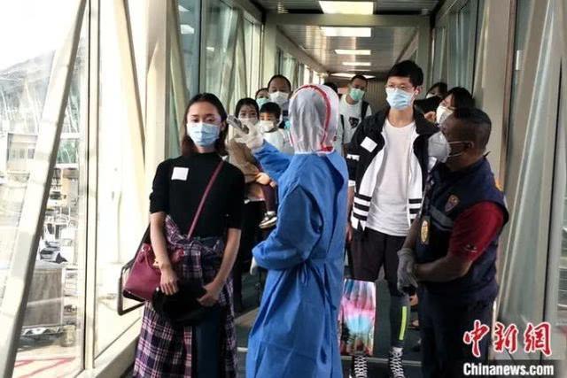 经多部门大力协调 境外游客从25万降至不到90人