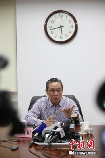 钟南山称疫情有望4月前结束