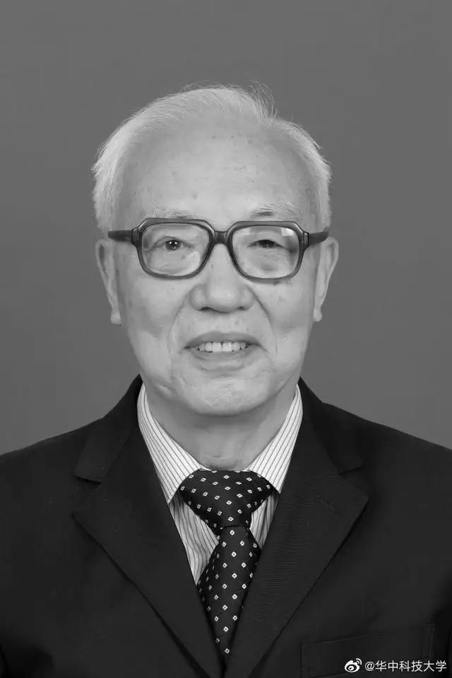 疫情中1655颗星 在另一个世界继续守护